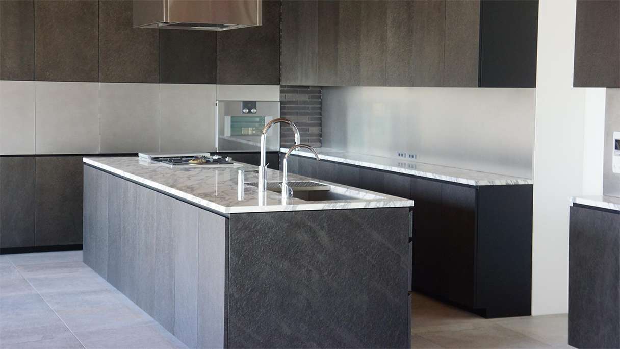 planeo EVOLITH Slate&Stone - Naturstein Wandverkleidung Stellar Void 1220 x 610 mm