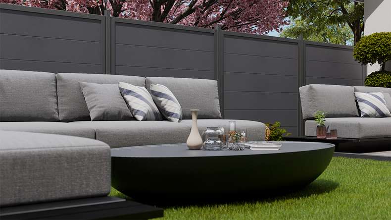planeo Gardence Simply Guard - PVC-Gartenzaun Anthrazitgrau mit Alu-Rahmen in Anthrazit 180 x 180 cm