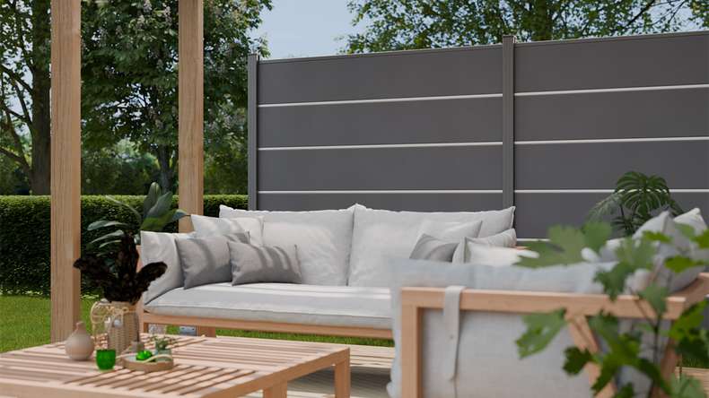 planeo Gardence Simply Premium - PVC-Steckzaun Anthrazitgrau mit Lisenen in Anthrazit 180 x 180 cm