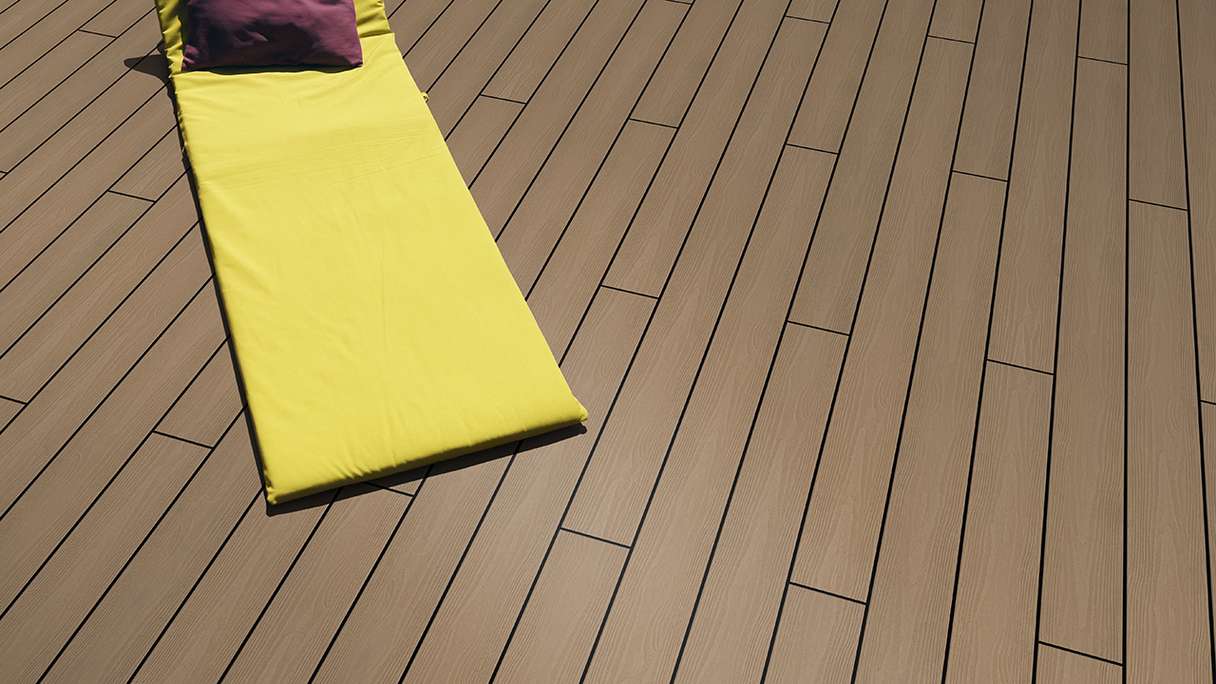 planeo Authentic Wood - BPC Terrassendiele Massiv - Nature White strukturiert