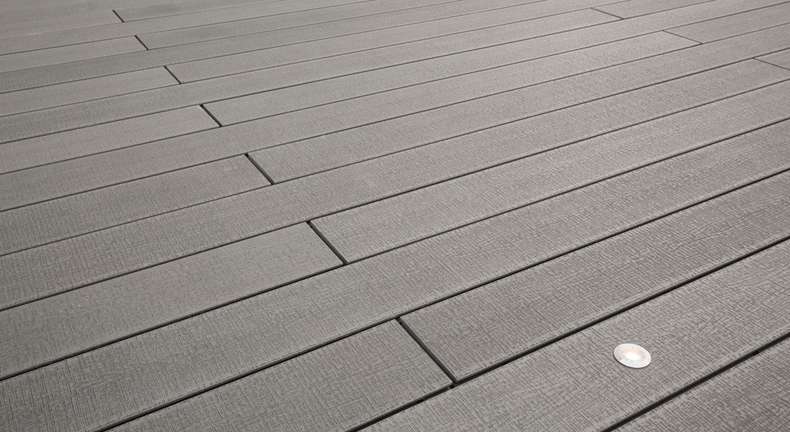 Komplett-Set TitanWood 3m Massivdiele Holzstruktur Hellgrau 9.2m² inkl. Alu-UK