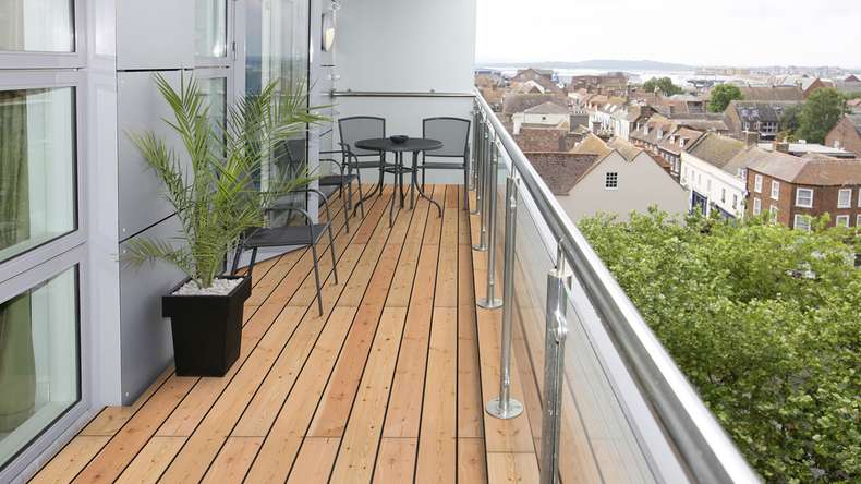 TerraWood Holzterrasse - Douglasie Kanadisch - beidseitig glatt