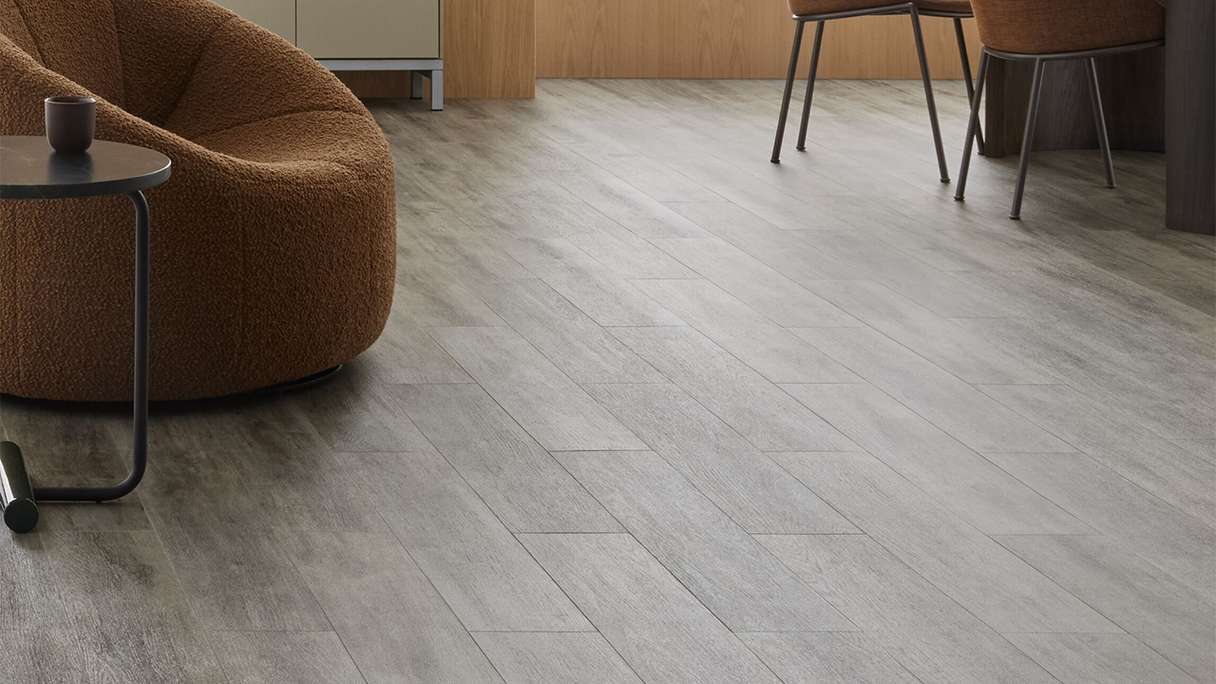 planeo Klebevinyl - SilentIQ Wood 2in1 Objekt Alveza