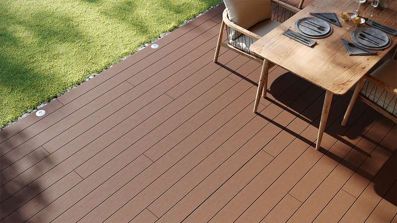 planeo LineWood WPC Terrassendiele Massiv - Hellbraun gerillt/genutet