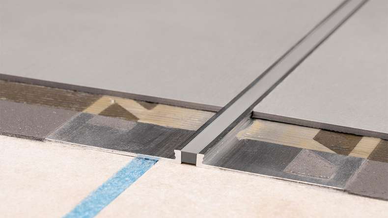 planeo Dehnfugensystem 567 - 3000 x 95 x 2.5 mm