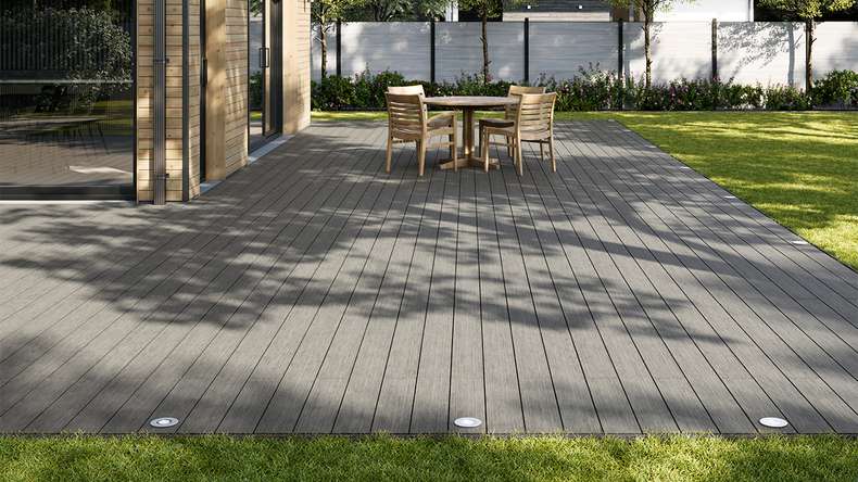 planeo AntikWood WPC Terrassendiele Massiv - Steingrau 4.2m antik gealtert