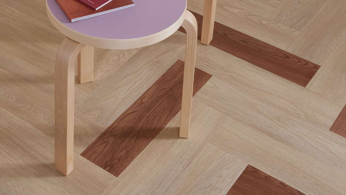 planeo Klebevinyl - SilentIQ Wood 2in1 Objekt Marvessa