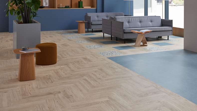 planeo Klebevinyl - SilentIQ Wood 2in1 Cavellia | Trittschalldämmung integr. (F-DW-SIQ-15035)