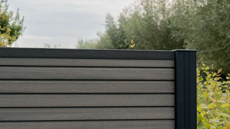 planeo LINEA - WPC CoEx Rhombus Steckzaun Dunkelgrau 176 x 183 cm