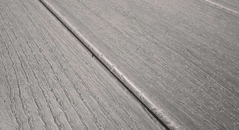 Komplett-Set TitanWood 3m Massivdiele Holzstruktur Hellgrau 21m² inkl. Alu-UK