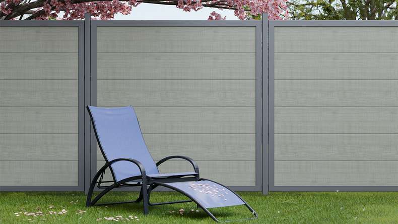 planeo Gardence Simply Guard - PVC-Gartenzaun Grey Ash Cut mit Alu-Rahmen in Anthrazit 180 x 180 cm