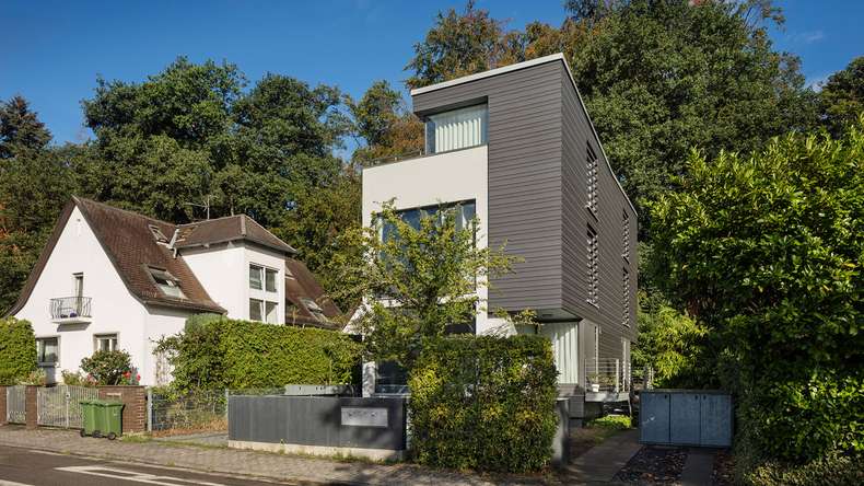 planeo Fassado - WPC Rhombusleiste Fassadenverkleidung Prime Lavagrau XL 4 m