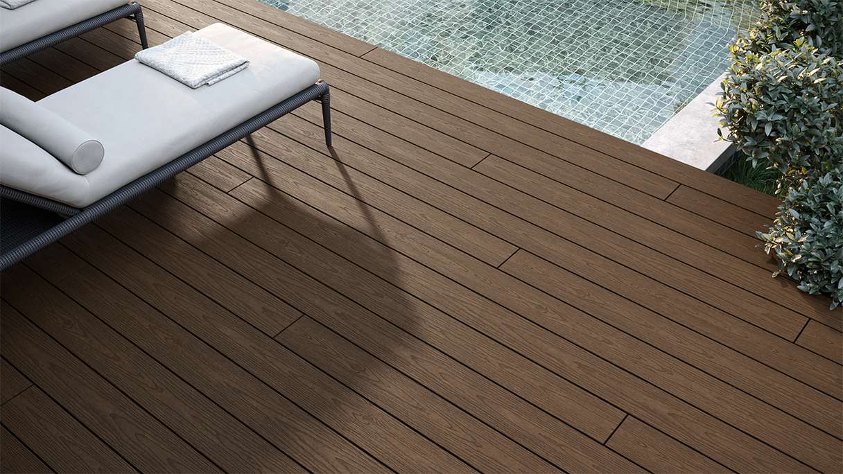 planeo CoEXWood WPC Terrassendiele Massiv ummantelt - Hellbraun/Dunkelbraun 4.2m strukturiert