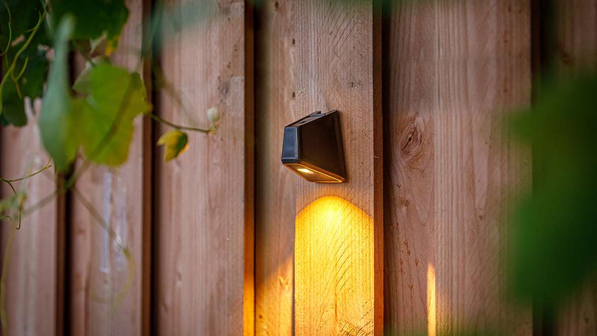 planeo Gartenbeleuchtung 12V - LED-Wand- und Bodenleuchte Tiga DL - 5W - 75 Lumen