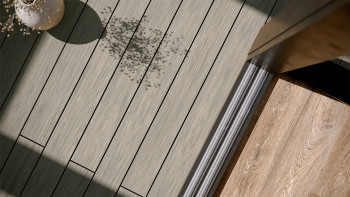 planeo AntikWood WPC Terrassendiele Massiv - Steingrau 3m antik gealtert