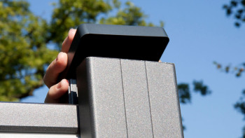 planeo Gardence Metallic - Pfostenkappe Anthrazitgrau 7x7cm