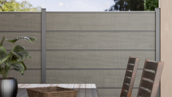 planeo Gardence Simply Premium - PVC-Steckzaun Grey Ash Cut mit Lisenen in Anthrazit 180 x 180 cm