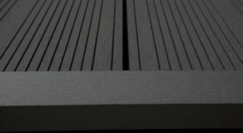 planeo WPC-Winkelleiste dunkelgrau für Terrassendielen - 2.2m